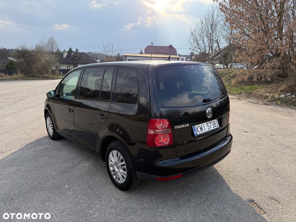 Volkswagen Touran 1.6 Trendline - 8
