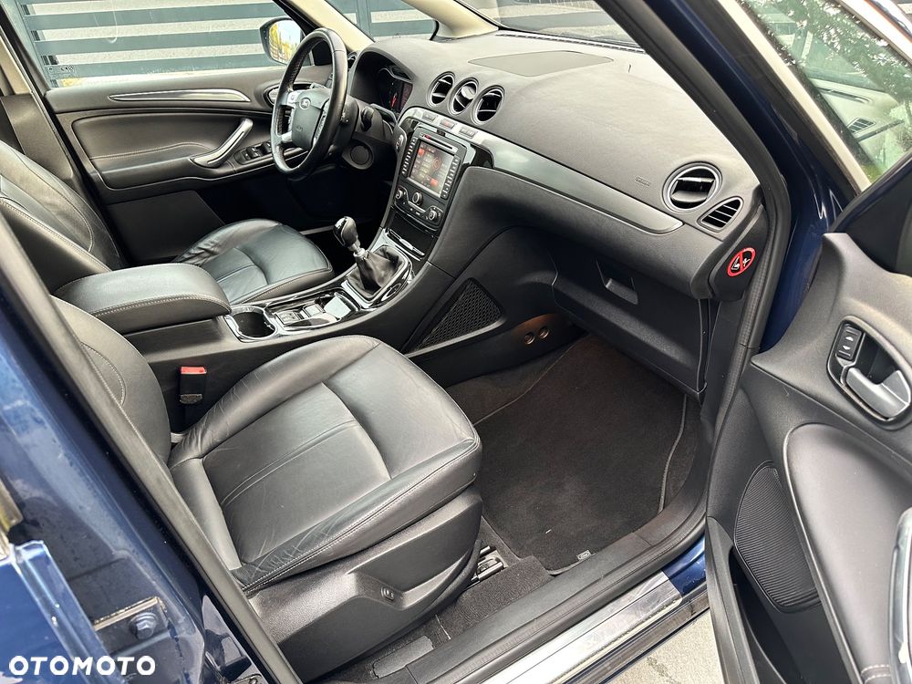 Ford S-Max - 6
