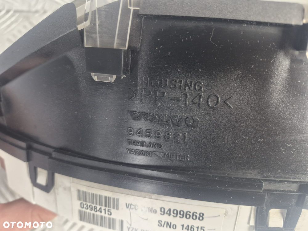 Licznik Volvo V70 9499668 - 4
