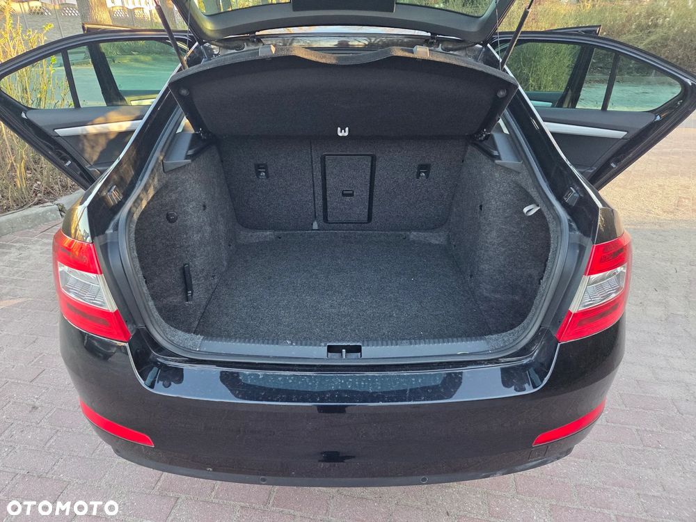 Skoda Octavia 1.4 TSI Ambition - 8