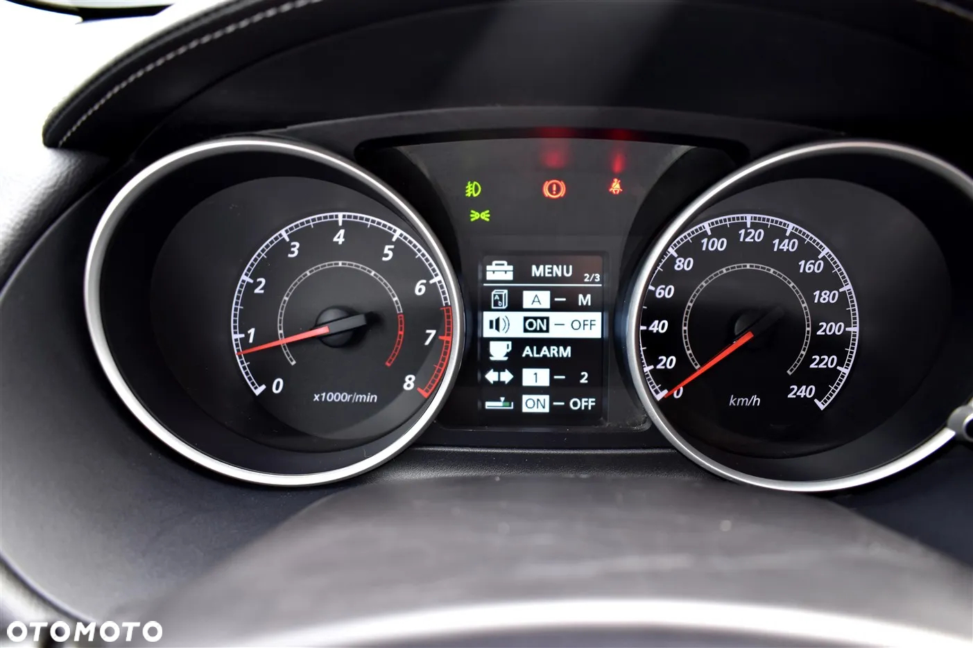 Mitsubishi Outlander 2.0 2WD Invite - 37