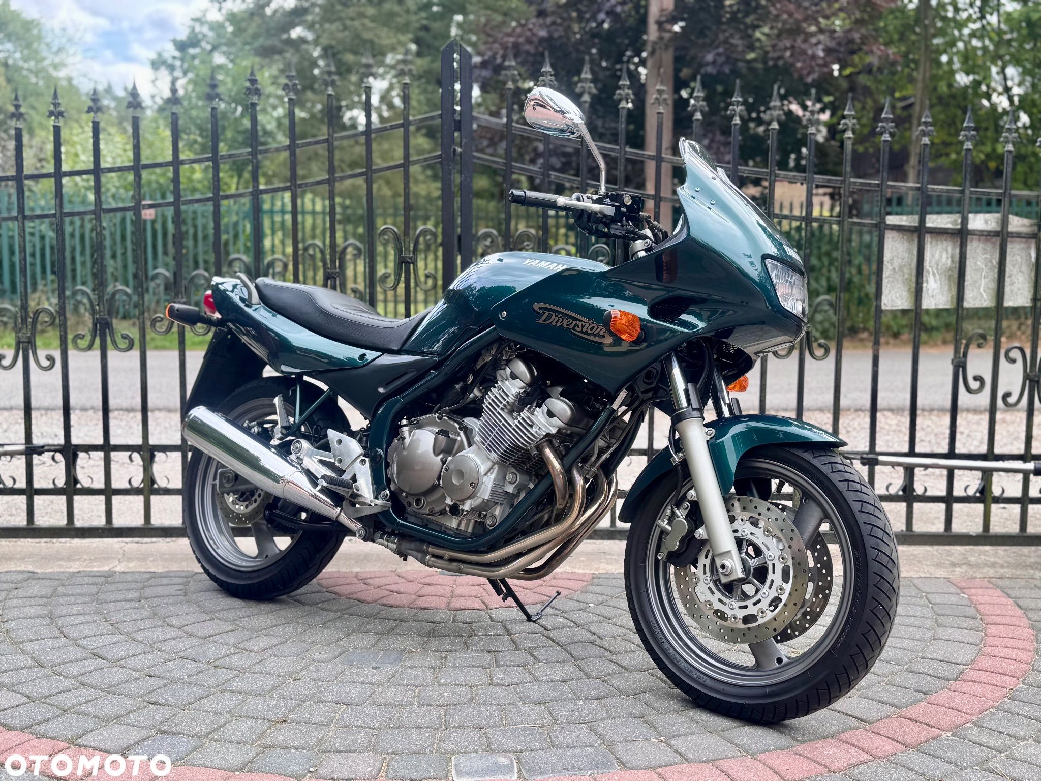 Yamaha XJ - 1