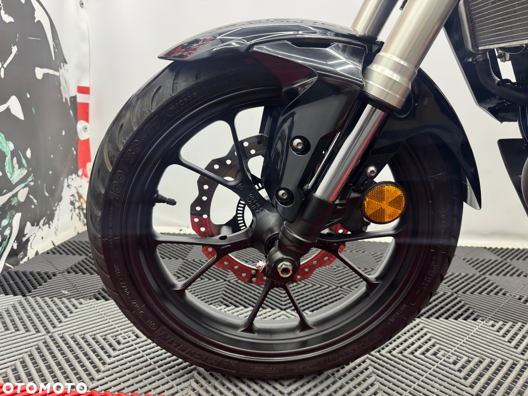 Honda CB - 8