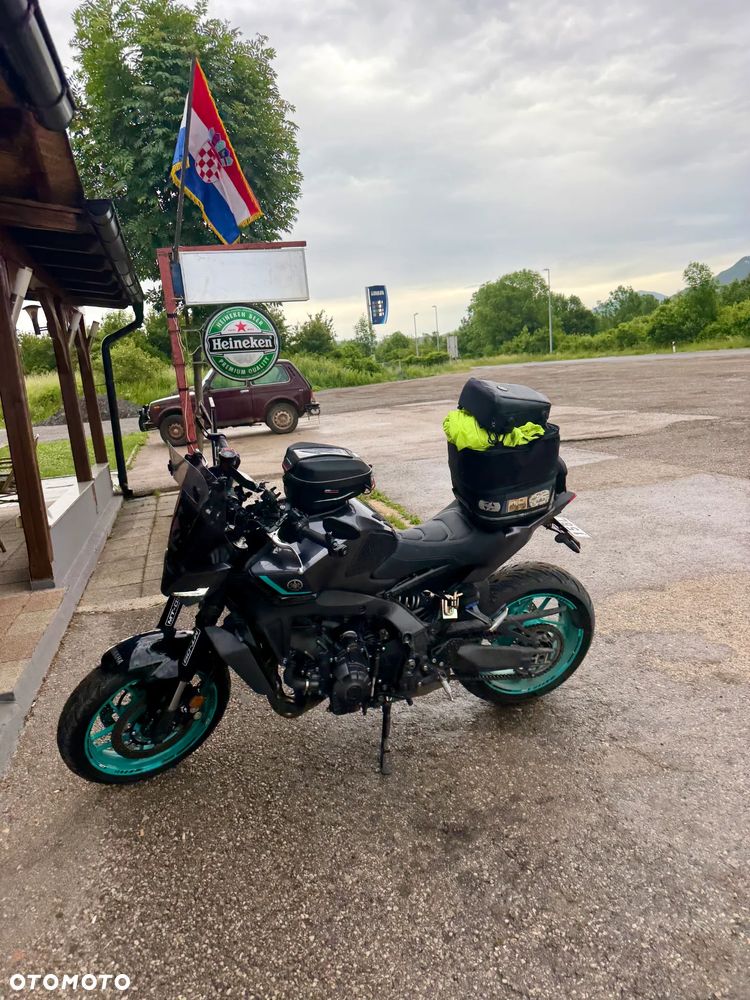 Yamaha MT - 6