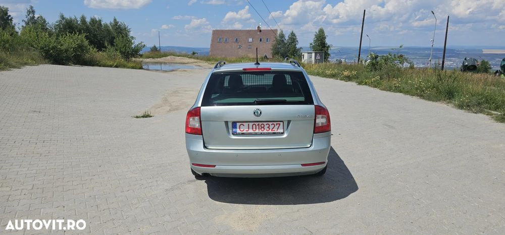 Skoda Octavia 1.6 TDI ELEGANCE DSG - 15