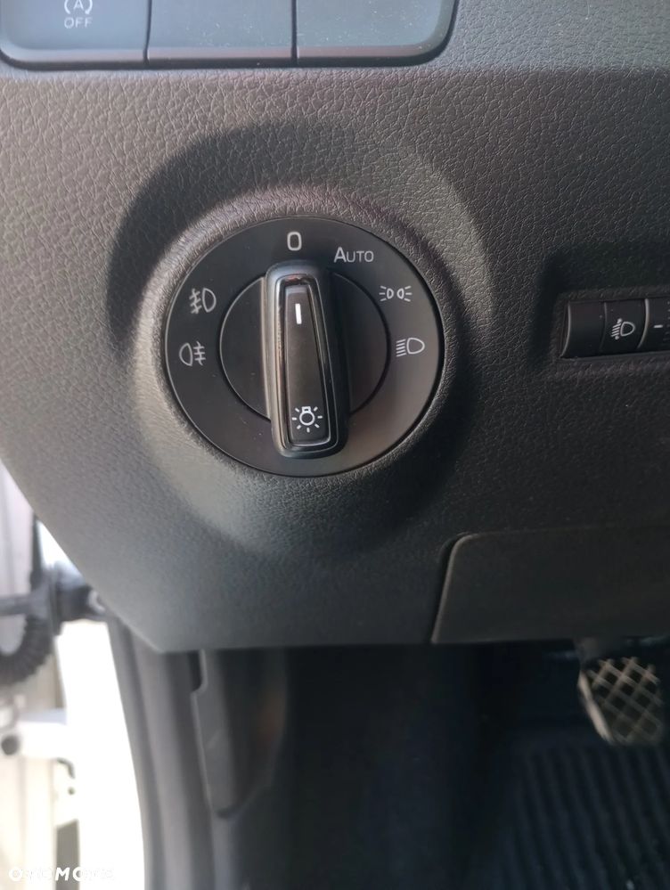 Skoda Fabia 1.0 TSI Ambition - 9