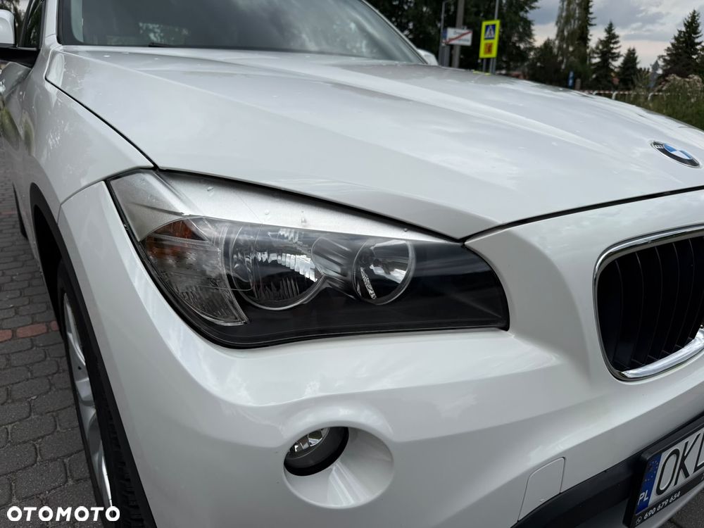 BMW X1 sDrive16d - 12