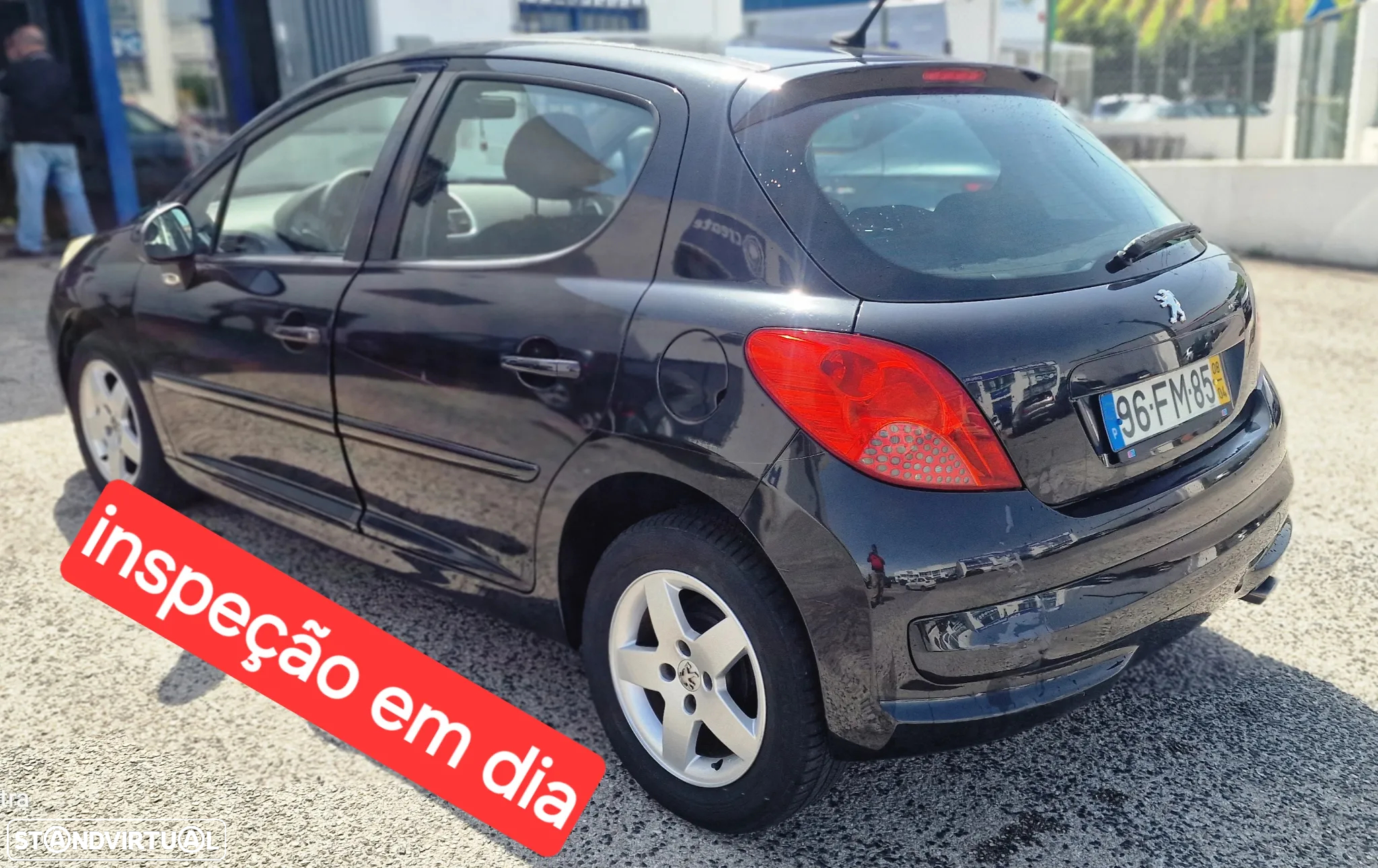 Peugeot 207 1.4 16V Trendy - 4