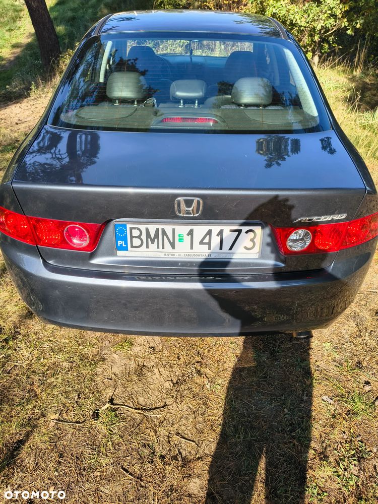Honda Accord 2.0 Executive - 7