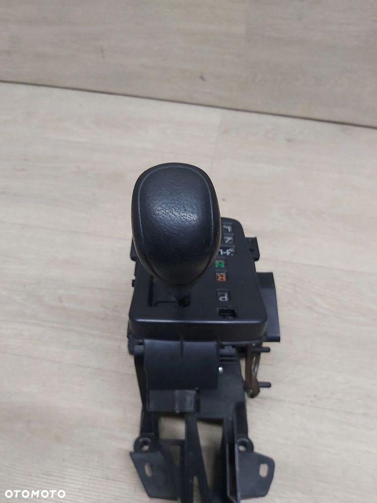 Toyota Corolla E15 Gałka zmiany biegów automat Auris - 15