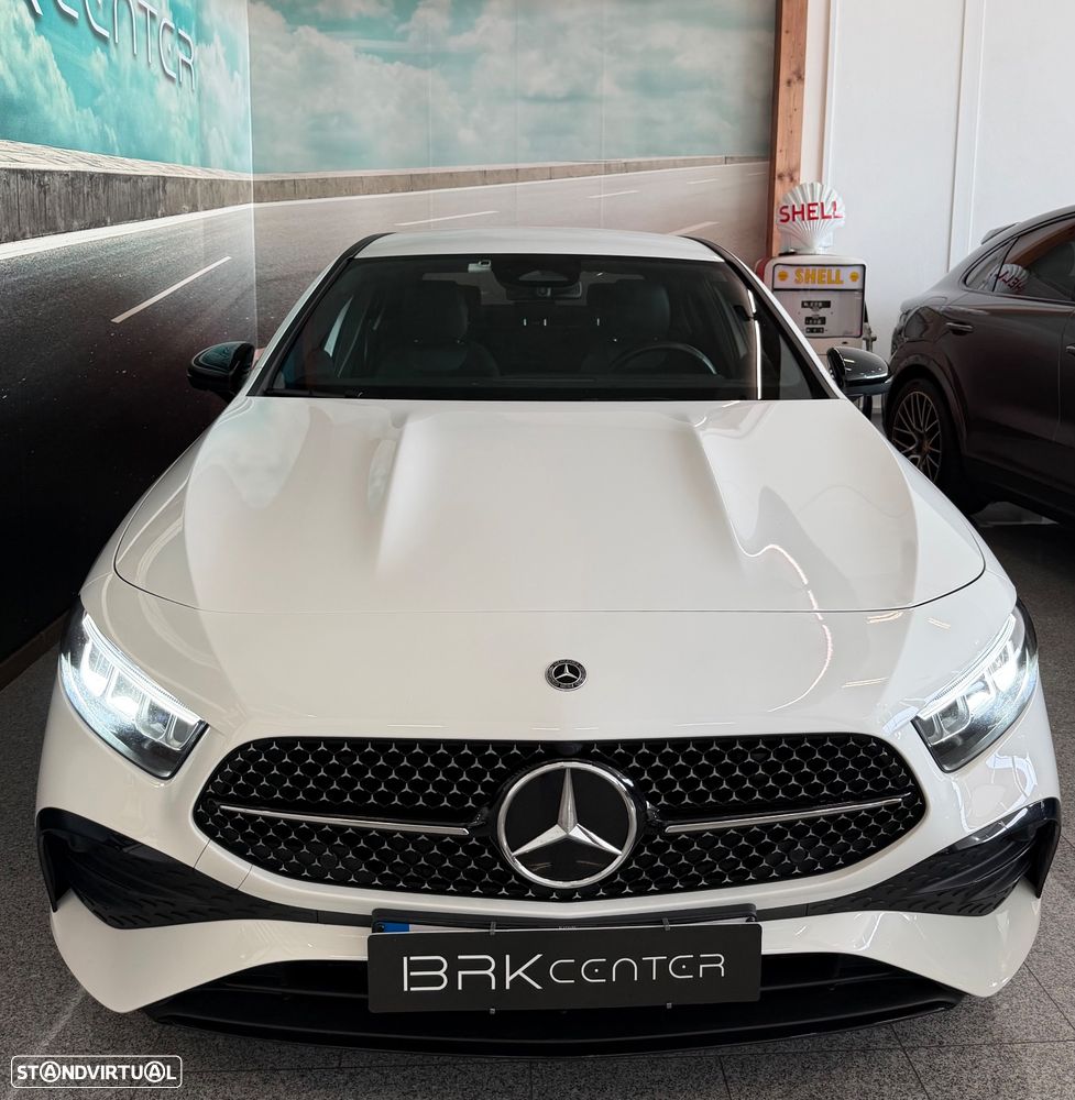 Mercedes-Benz A 200 d 8G-DCT AMG Line - 2