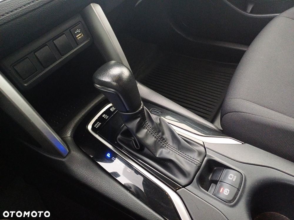 Toyota Corolla Cross - 26