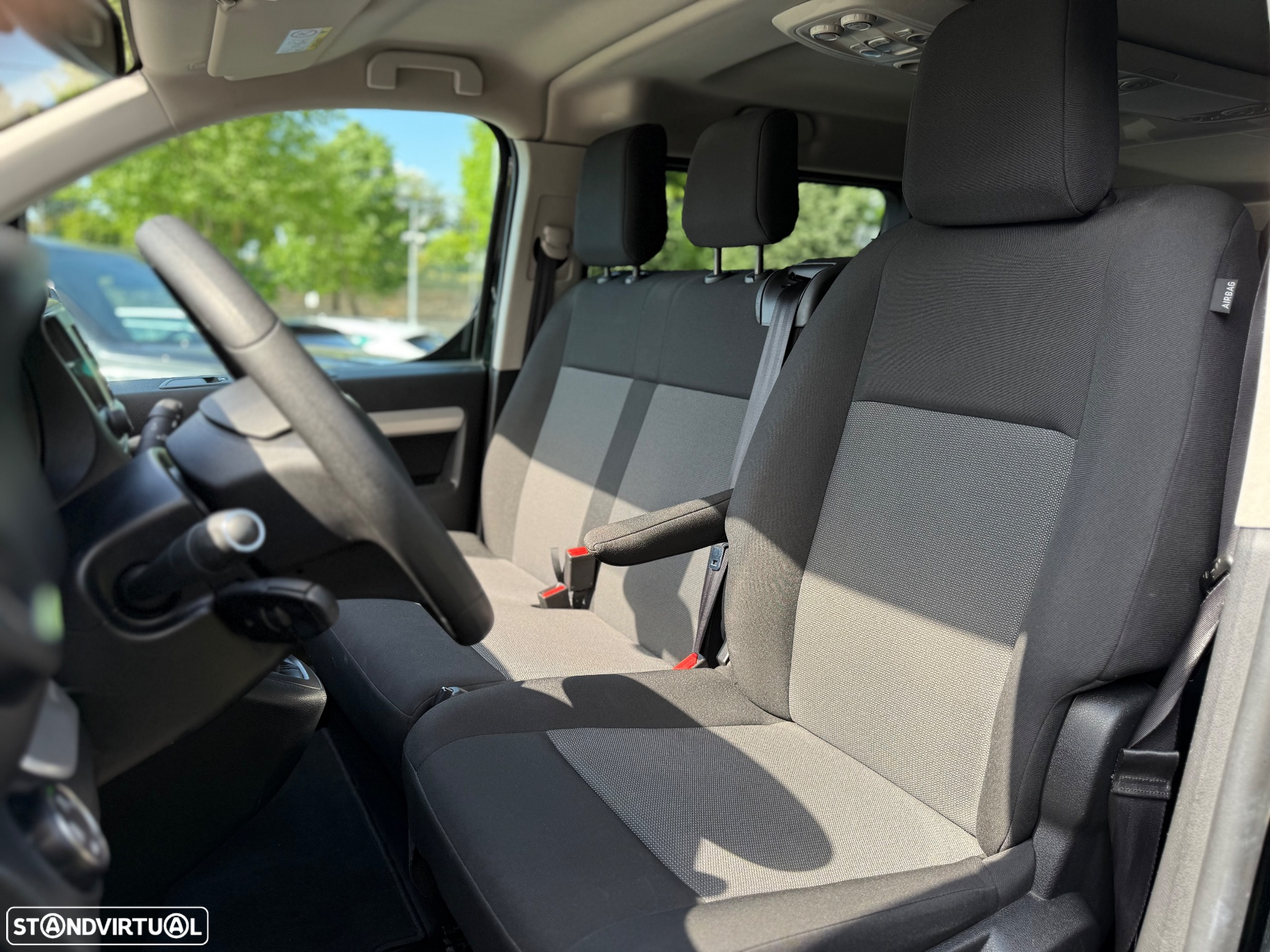 Toyota Proace Verso 1.5 D-4D L2 1.0T Exclusive 9L - 16