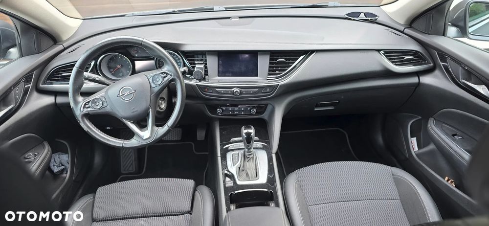 Opel Insignia - 11