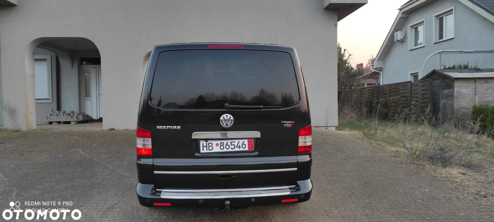 Volkswagen Multivan - 18