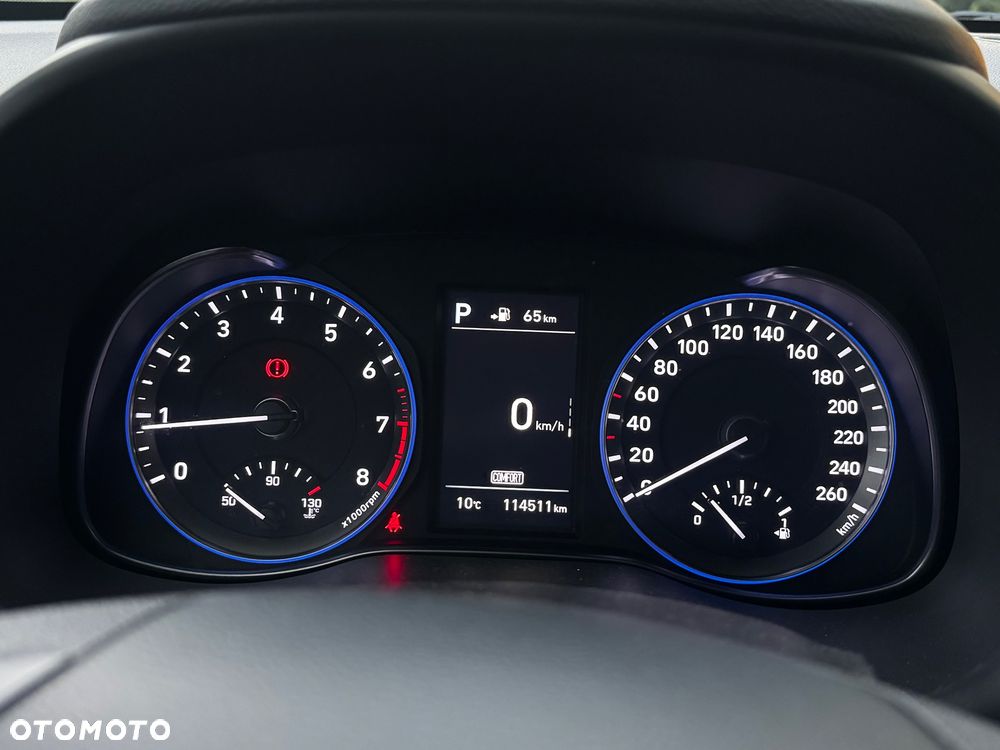 Hyundai Kona - 11