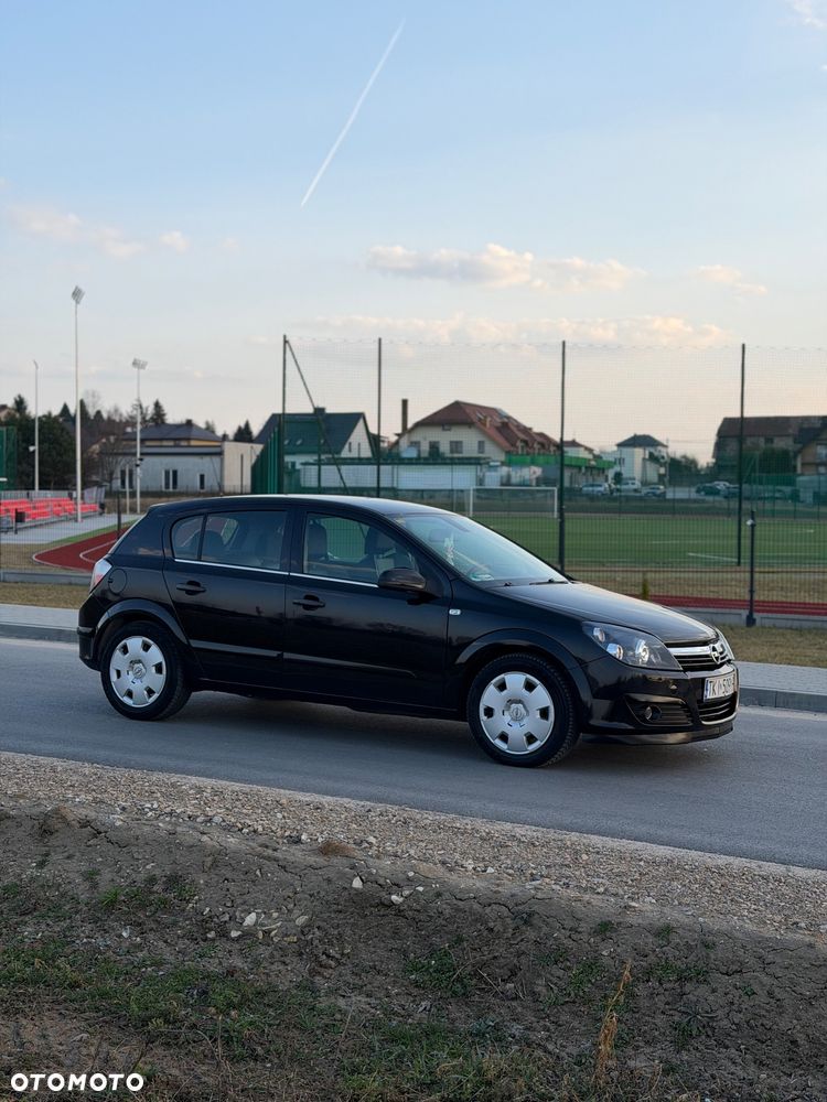 Opel Astra 1.9 CDTI Edition - 13