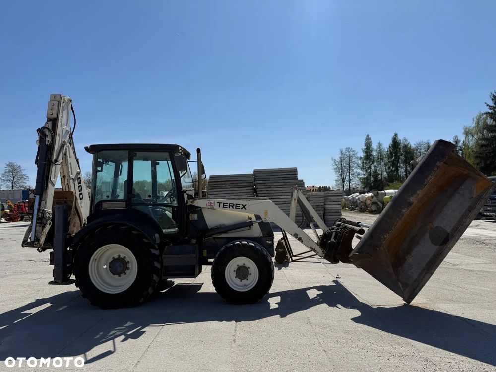 Terex 860 / 2012 / Uchylna Przednia Łyżka / Szybkozłącza - 30