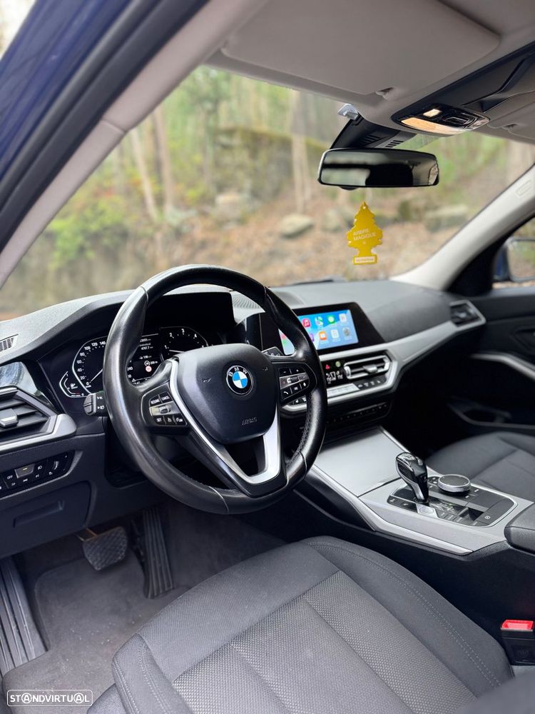 BMW 318 d Touring Line Sport Auto - 19