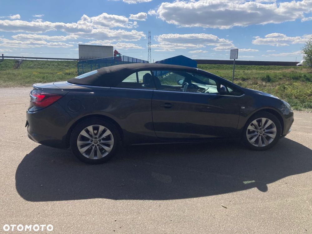 Opel Cascada 1.6 T Cosmo - 19