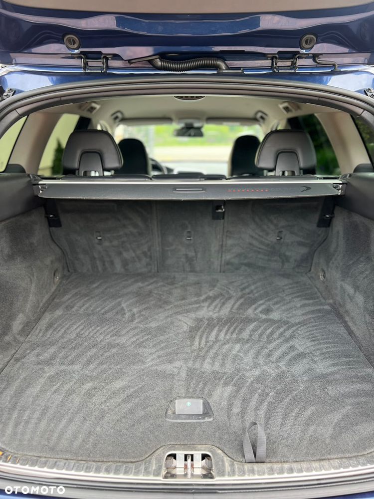 Volvo XC 60 D3 Ocean Race - 17