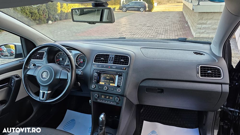 Volkswagen Polo 1.2 TSI DSG Cross - 9