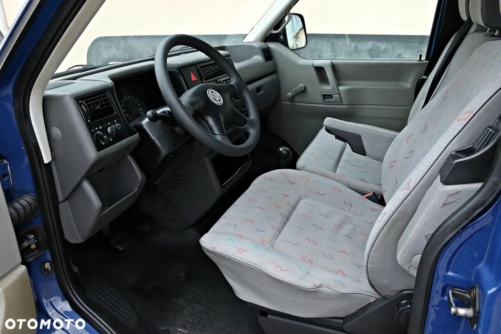 Volkswagen Transporter - 27