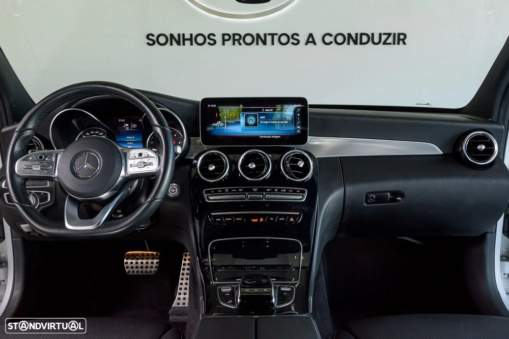 Mercedes-Benz C 300 de AMG Line - 10