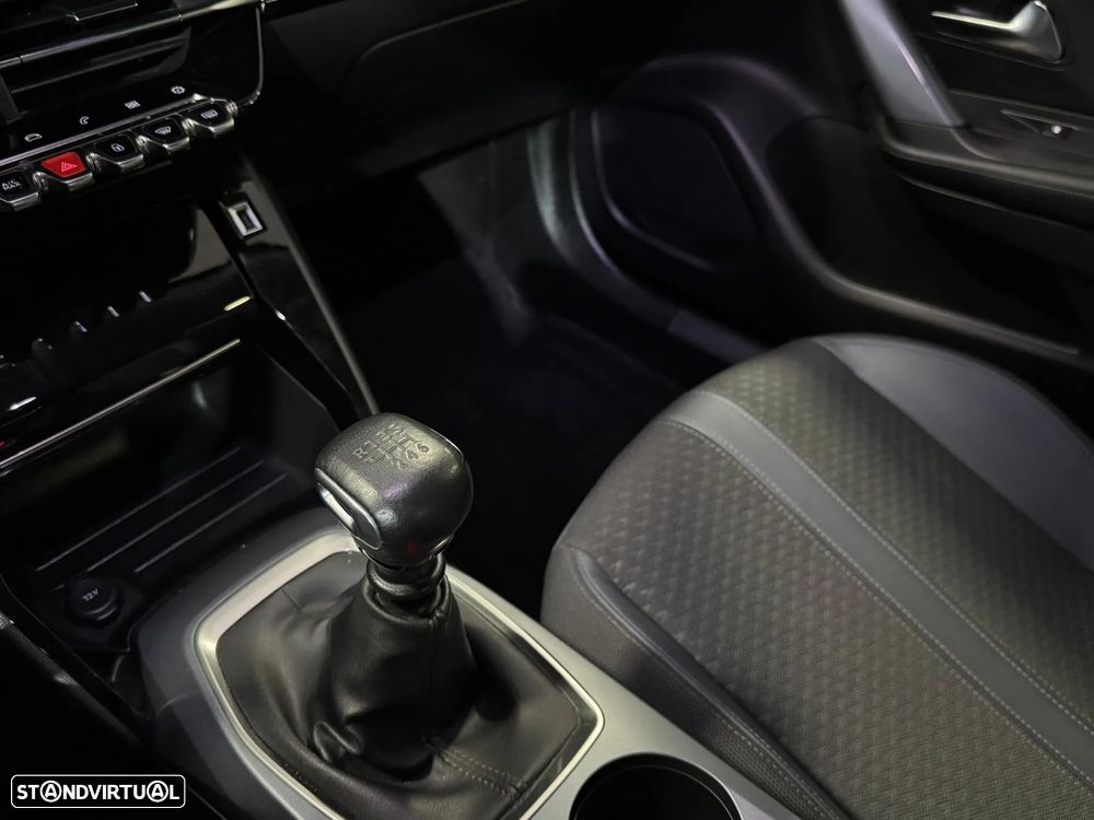 Peugeot 2008 PureTech 100 Stop&Start Allure - 22