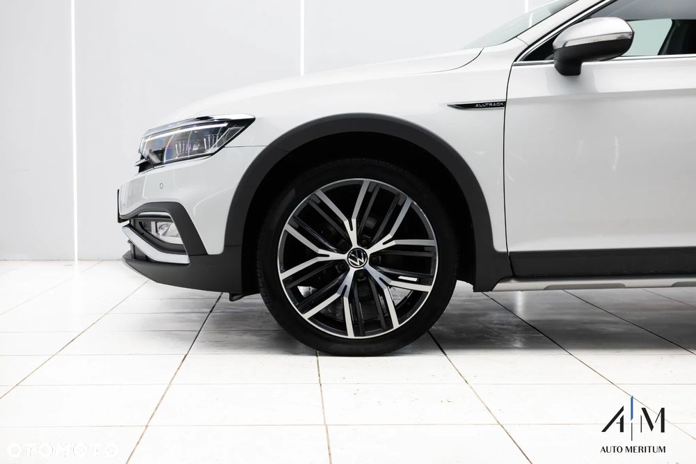 Volkswagen Passat Alltrack 2.0 TDI SCR DSG 4Motion - 5