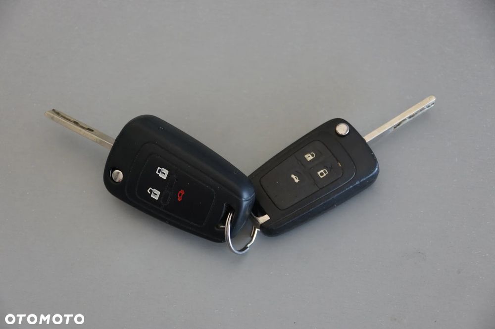 Chevrolet Cruze - 24