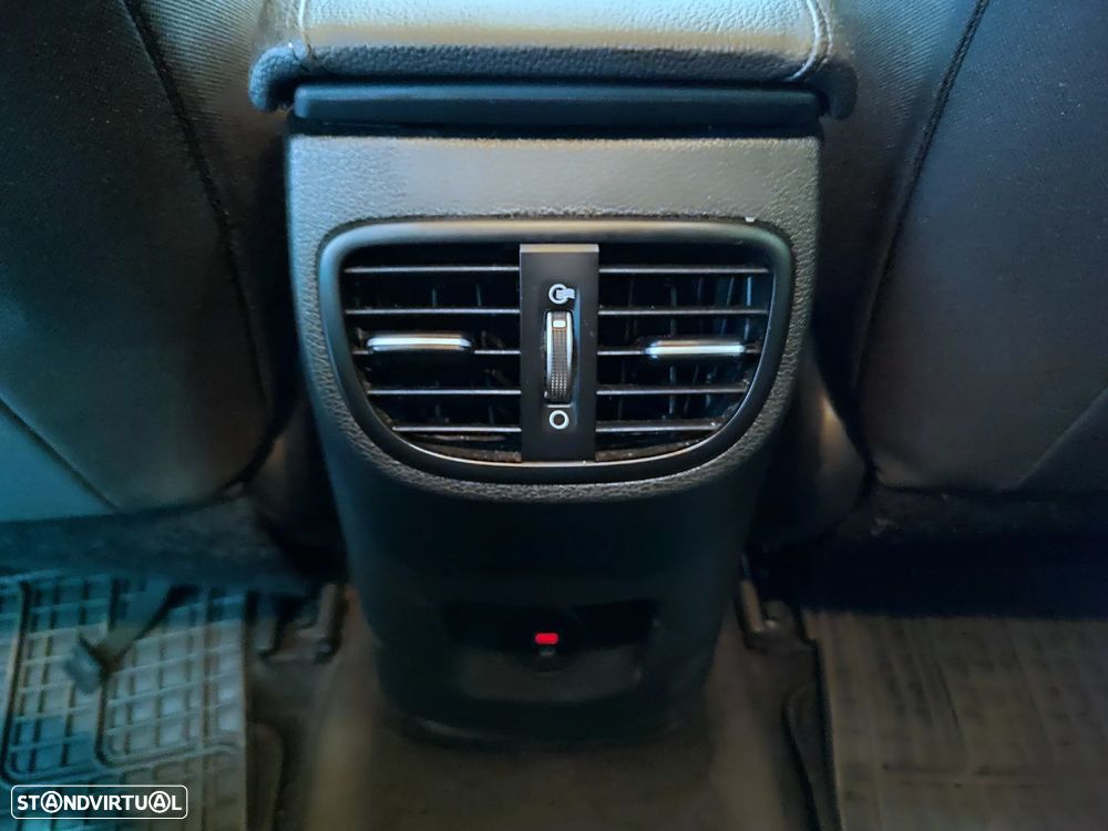 Kia XCeed 1.0 T-GDI Drive - 28