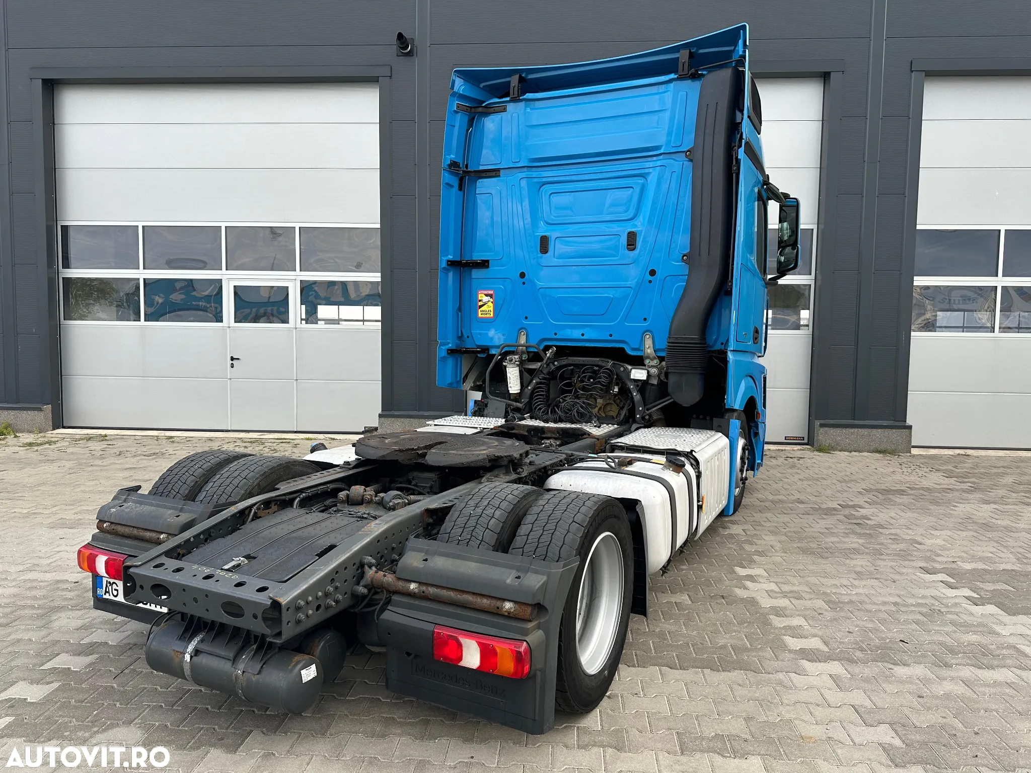 Mercedes-Benz Actros 1845 Mega - 6