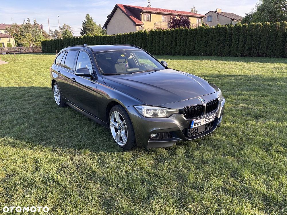 BMW Seria 3 320d xDrive - 9