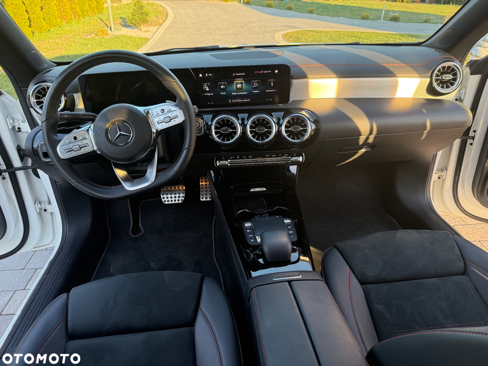 Mercedes-Benz CLA 250 4-Matic AMG Line 7G-DCT - 3