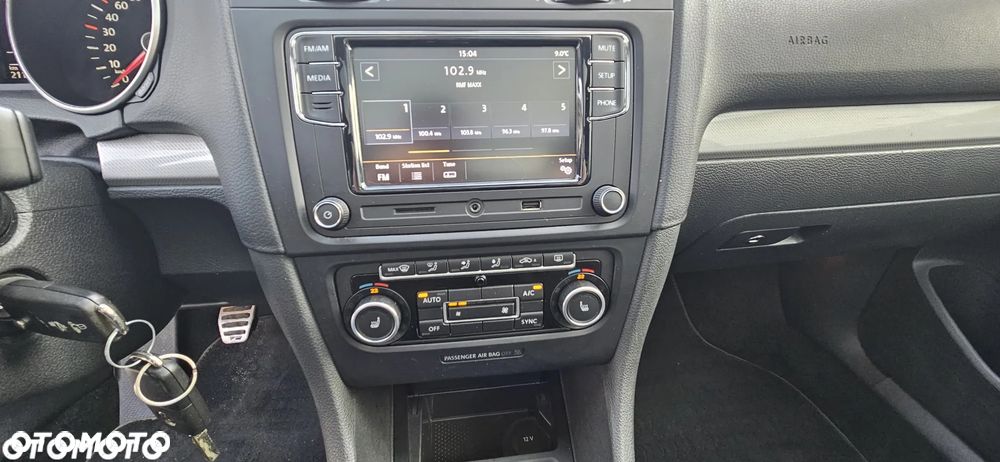 Volkswagen Golf 1.6 TDI DPF BlueMotion Technology MATCH - 18