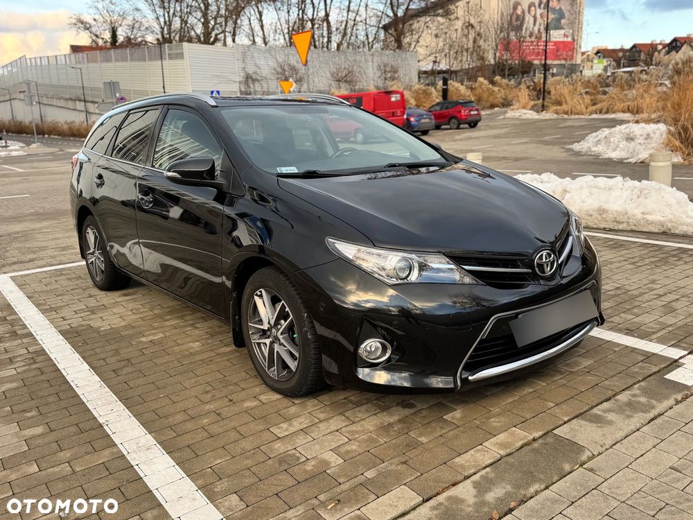 Toyota Auris 1.4 D-4D Premium EU5 - 11
