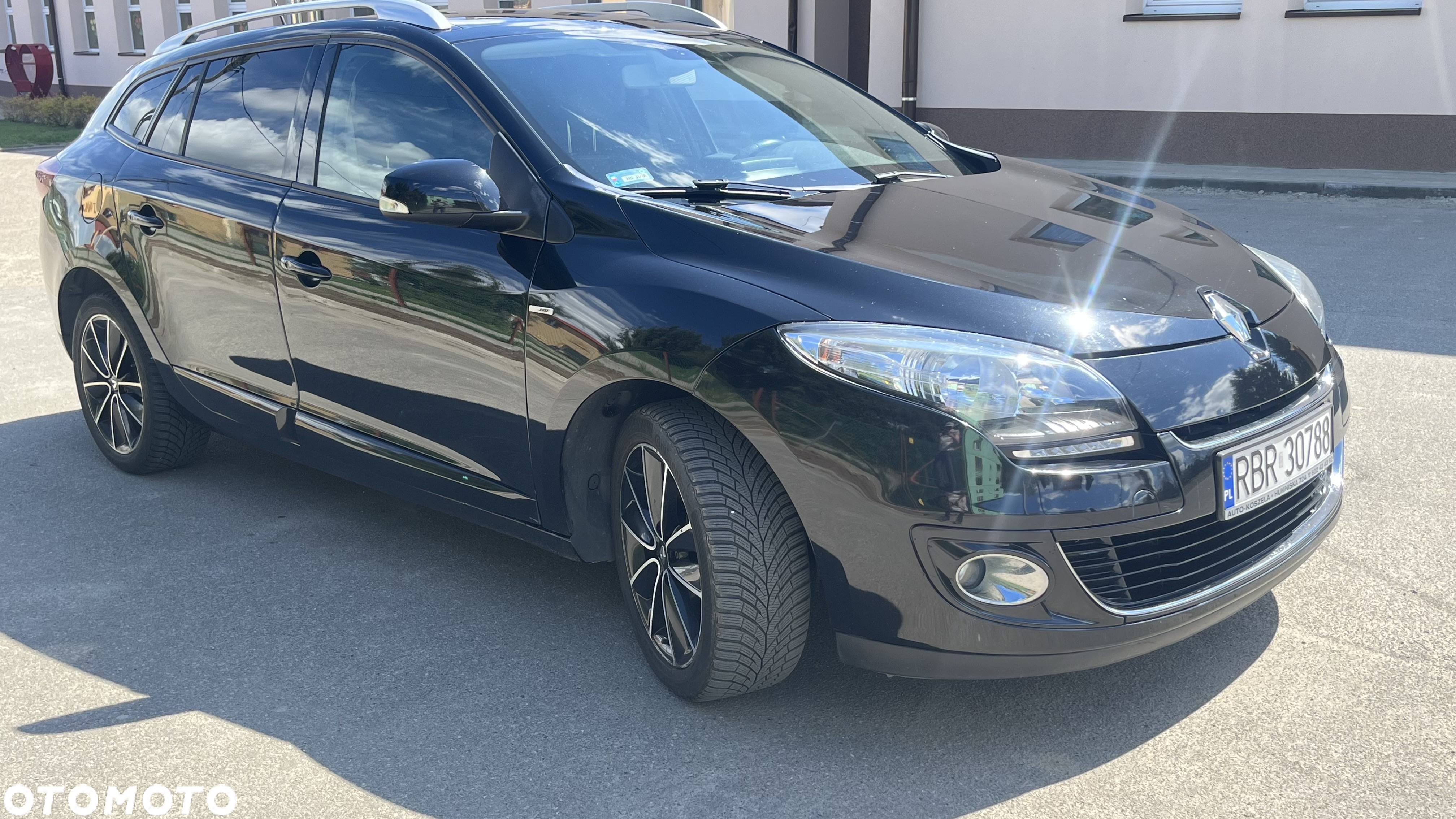 Renault Megane Grandtour ENERGY TCe 115 Start & Stop Bose Edition - 6