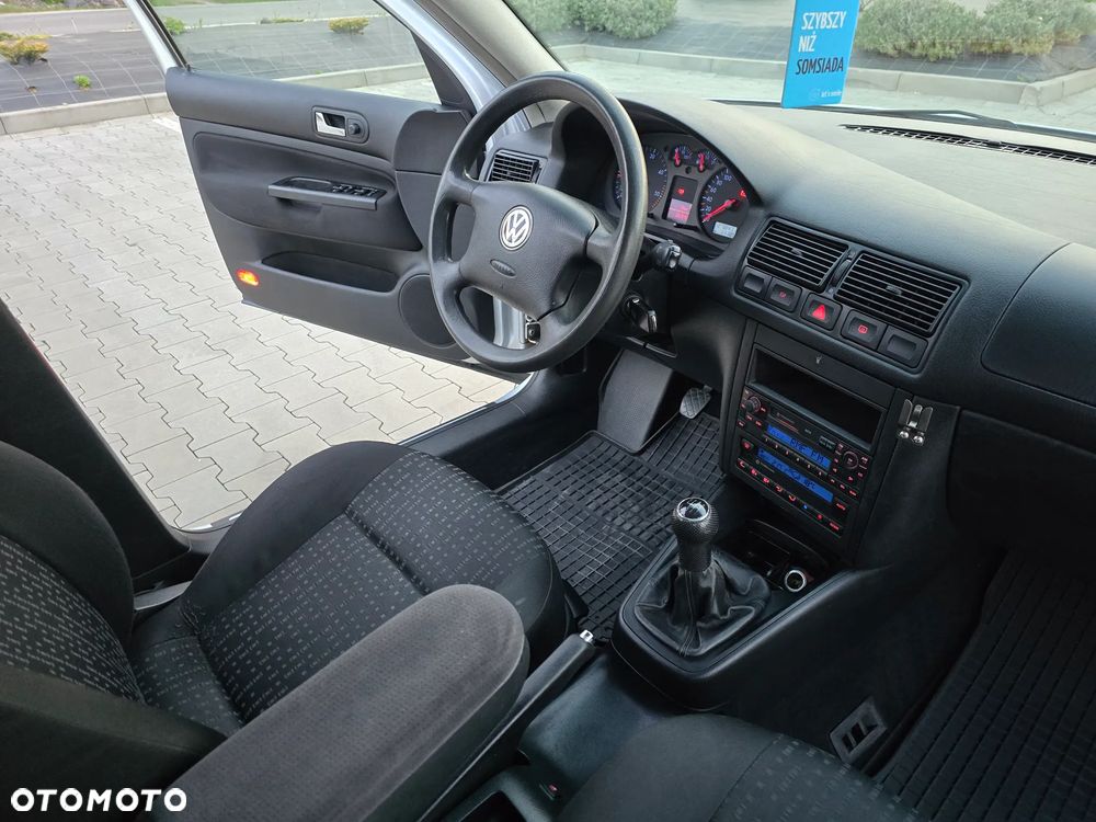 Volkswagen Golf 1.9 TDI Trendline - 20