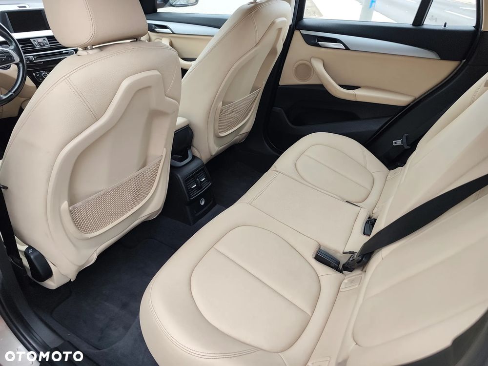BMW X1 xDrive25d Advantage sport - 13