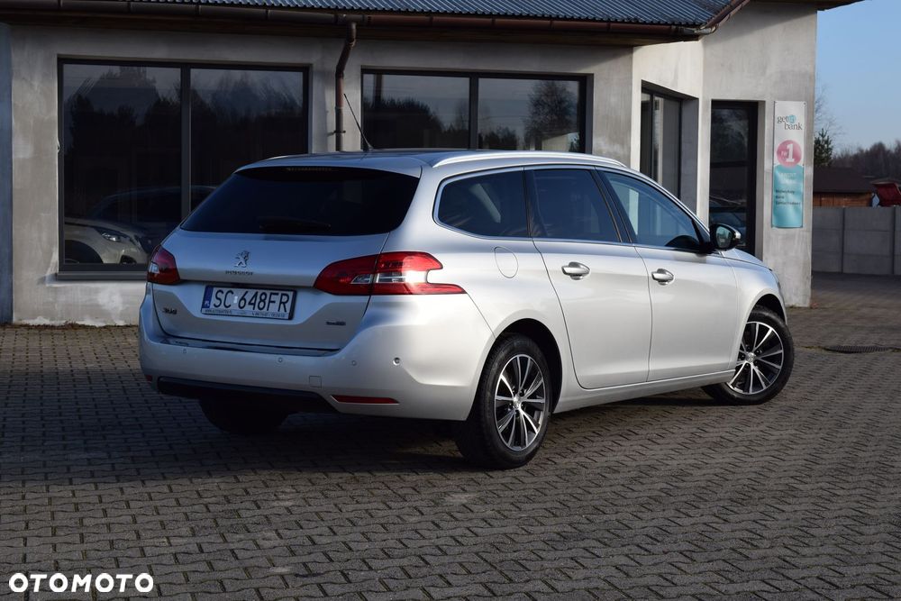 Peugeot 308 BlueHDi FAP 150 Stop & Start Allure - 8
