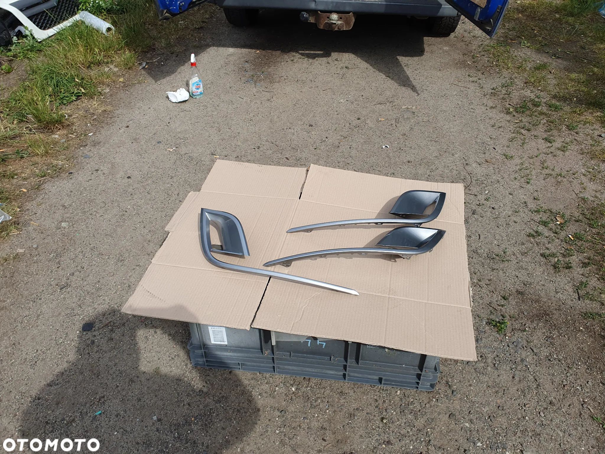 Kratka Listwa prawa Renault Mégane IV GT Line 622565791R Metal Oscuro Listwa Zderzaka Przednia prawa Renault Mégane IV GT Line - 1