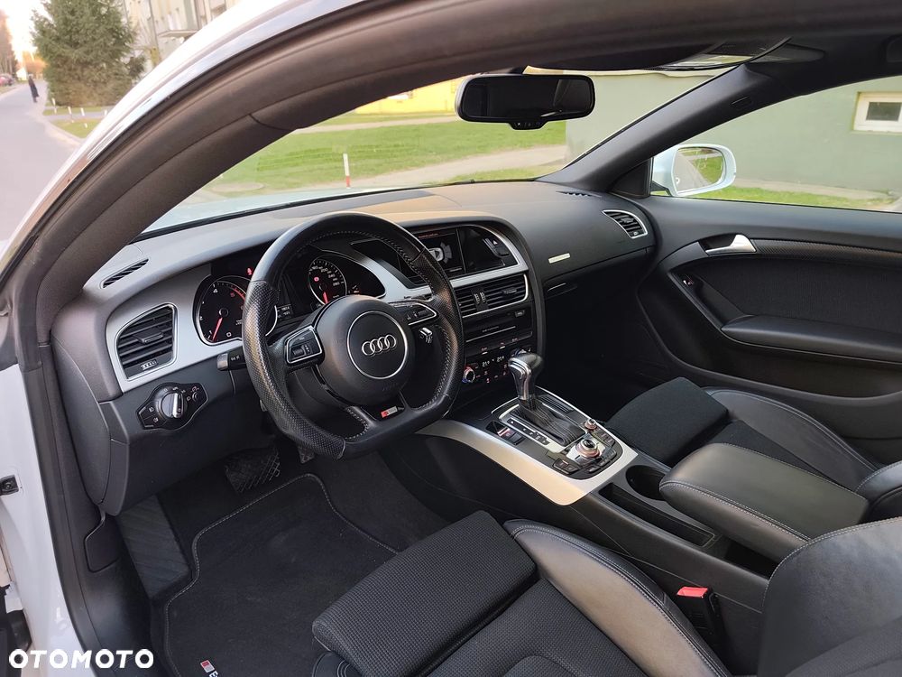 Audi A5 Coupé 2.0 TDI DPF (clean diesel) quattro S tronic - 28
