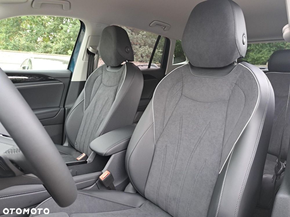 Volkswagen Tiguan - 11