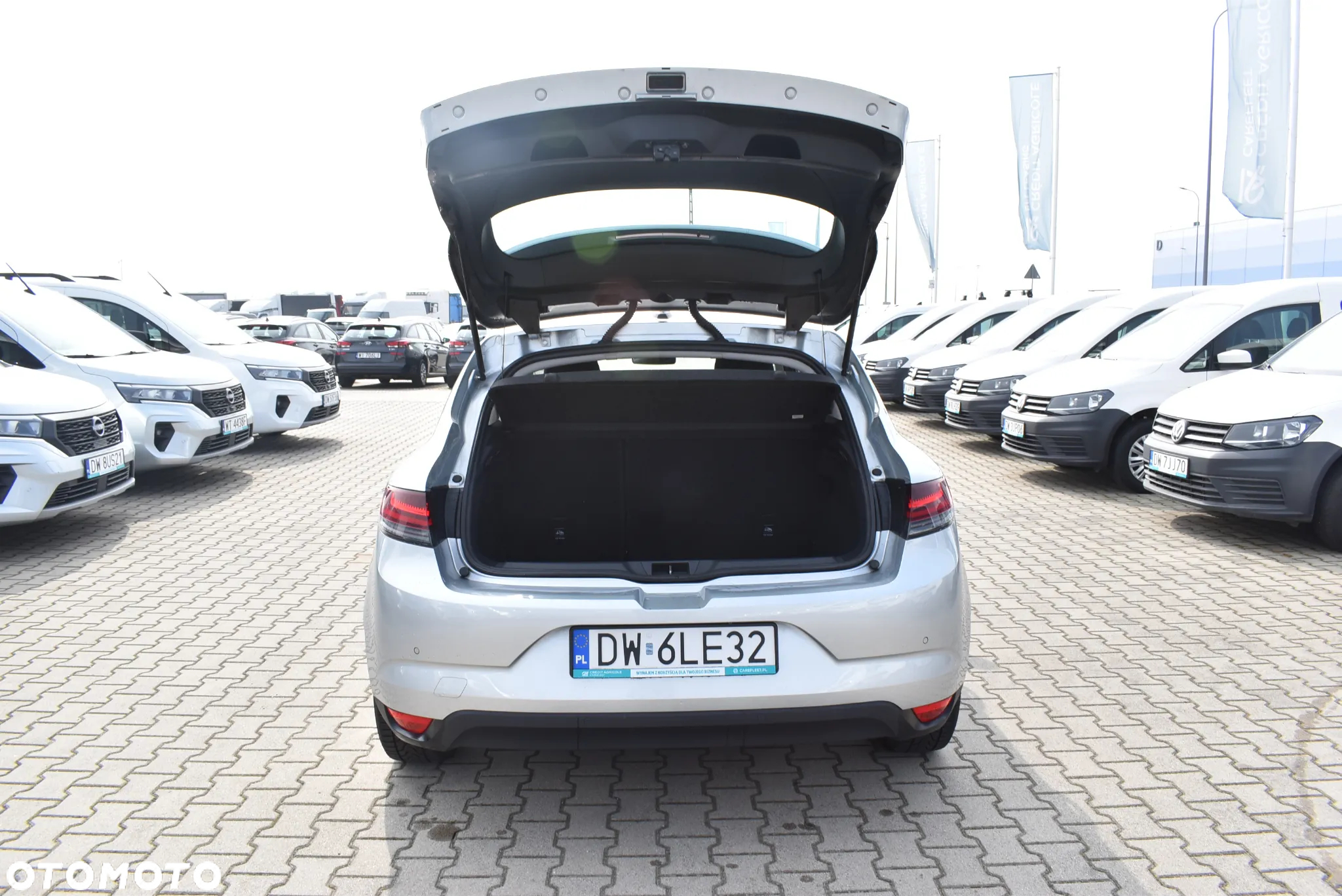 Renault Megane 1.3 TCe FAP Zen - 13