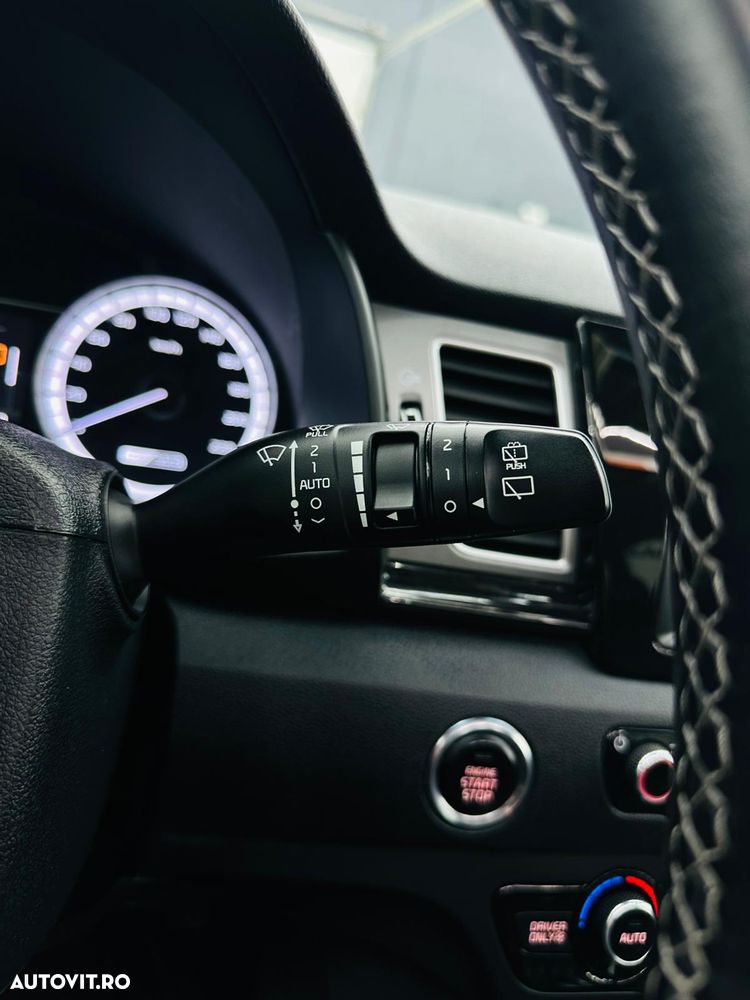 Kia Niro 1.6 GDI HEV 2WD OPF Aut. Edition 7 - 30