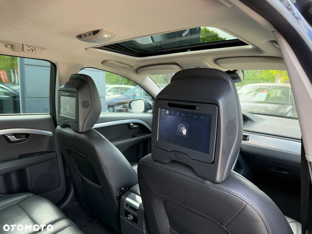 Volvo V70 D4 Momentum - 37