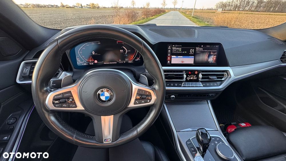 BMW Seria 3 320d xDrive M Sport - 10
