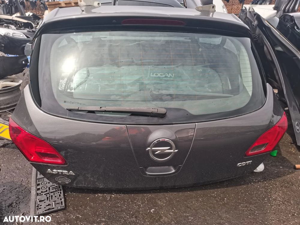 Haion Opel Astra J hatchback - 1