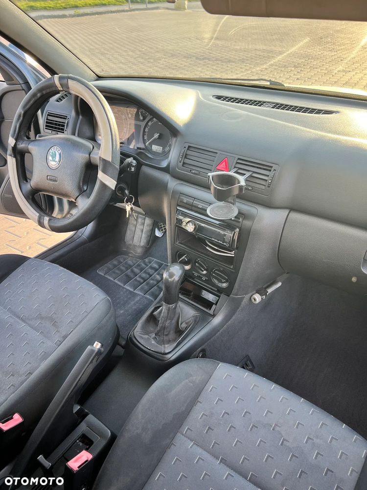 Skoda Octavia 1.9 TDI Ambiente - 6